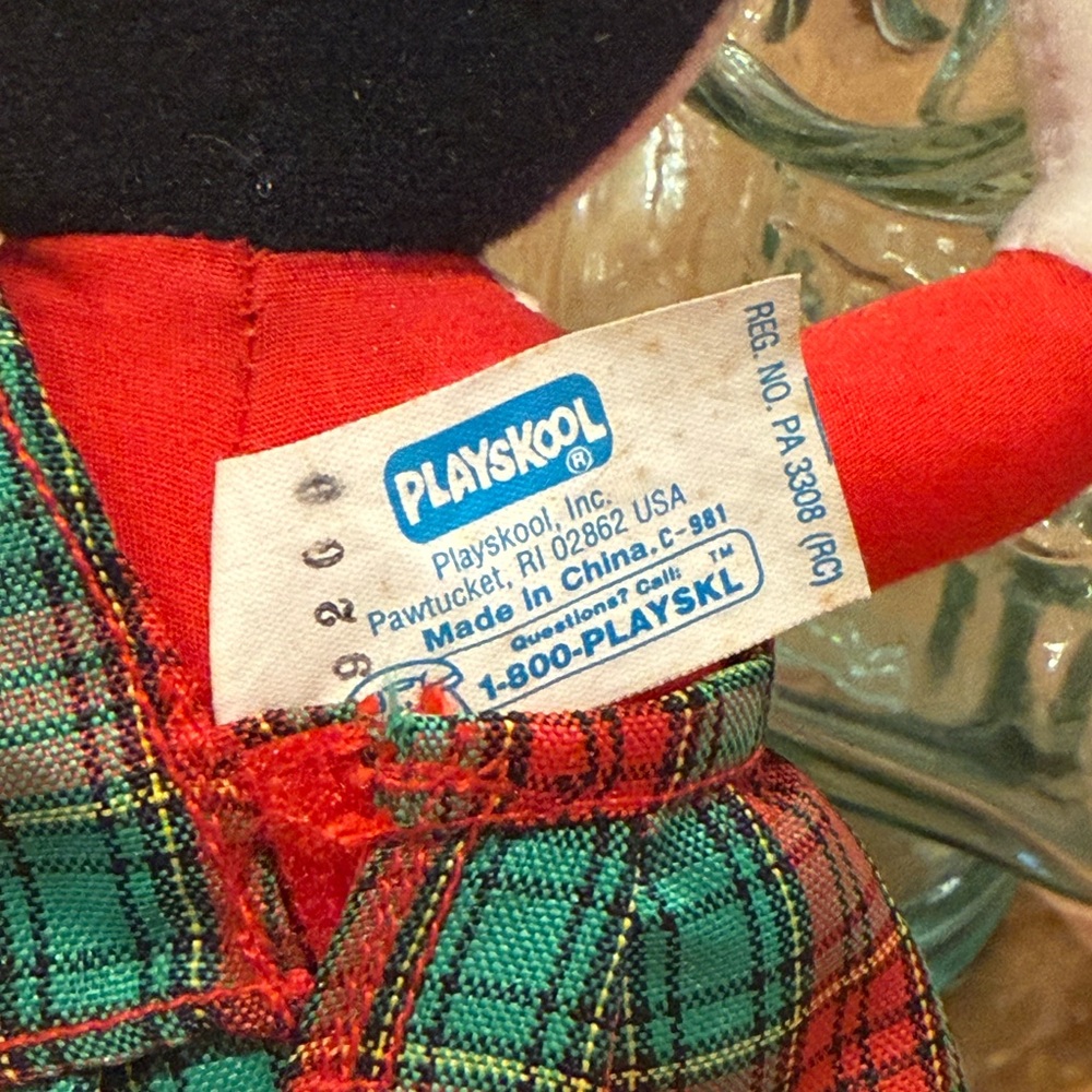 Vintage Mickey Mouse Scottish Plush by Playskool - Picture 4 of 5